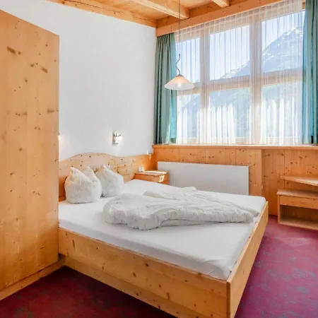 Nadine-4 By Interhome *